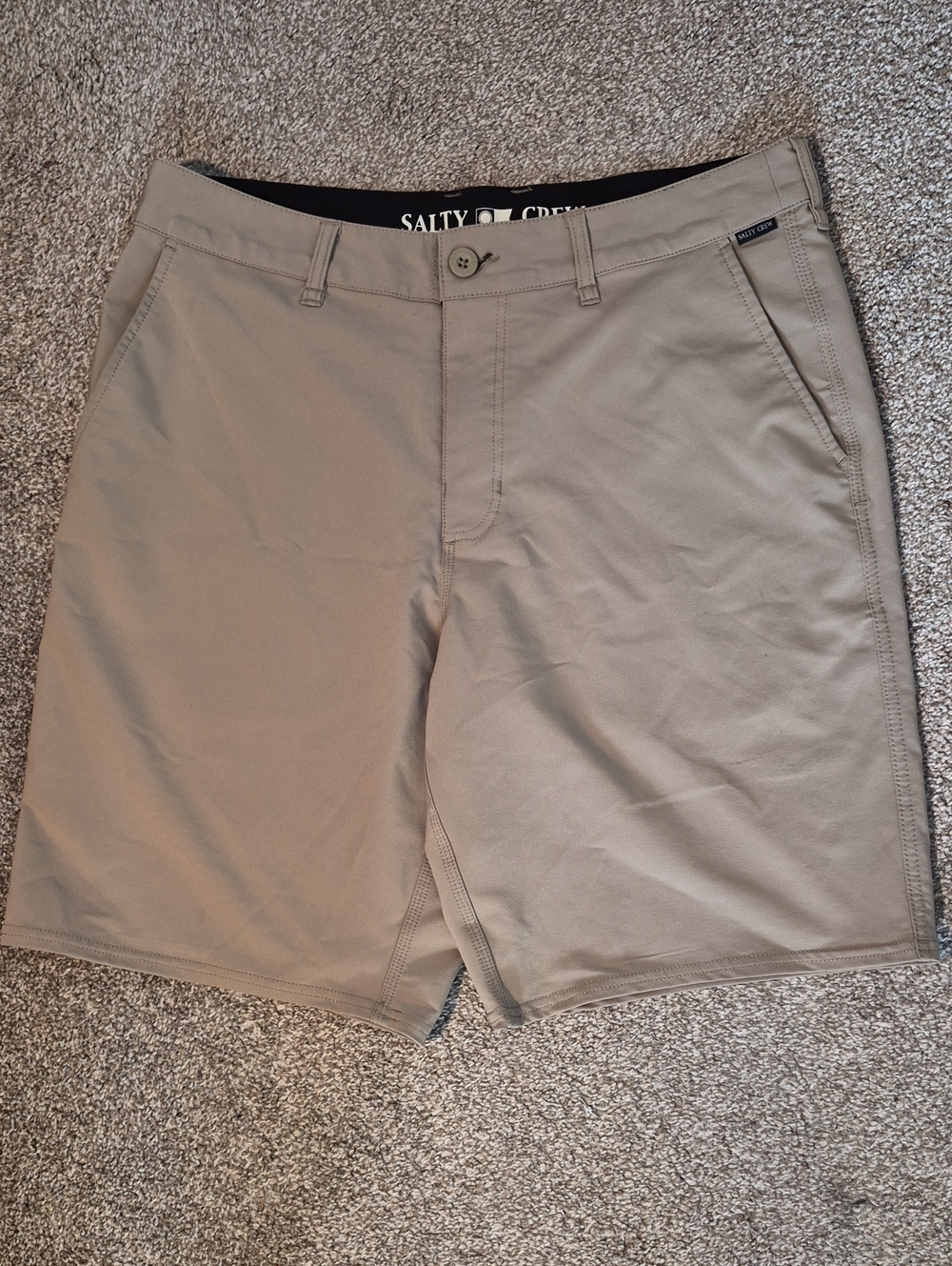 Salty Crew Men's Tan Flat-Front Shorts